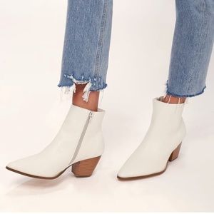Lulu’s Spirit Ivory Snake Pointed Toe Ankle Booties